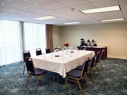 Holiday Inn Akron West Fairlawn