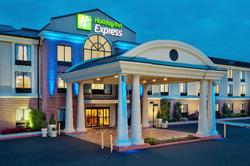 Holiday Inn Express and Suites Quakertown