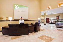 Holiday Inn & Suites Beaufort @ Highway 21