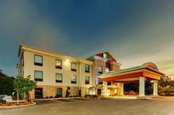 Holiday Inn Express and Suites Corbin