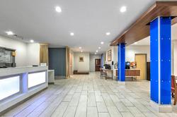 Holiday Inn Express and Suites Livingston