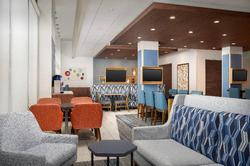 Holiday Inn Express & Suites Pittsburgh North Shor