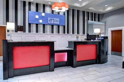Holiday Inn Express and Suites Pittsburgh South Si