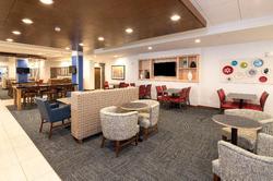 Holiday Inn Express and Suites Bay City