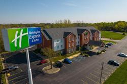 Holiday Inn Express and Suites Bedford