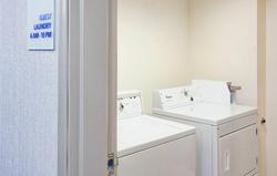 Holiday Inn Express and Suites Dickinson