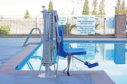 Holiday Inn Express and Suites Bakersfield Airport
