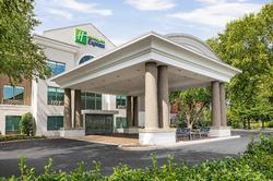 Holiday Inn Express and Suites Hagerstown