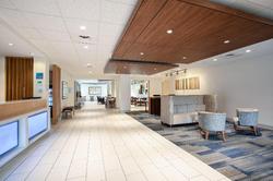 Holiday Inn Express and Suites Manhattan