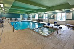 Holiday Inn Express and Suites Manhattan