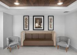 Holiday Inn Express and Suites Altoona Des Moines