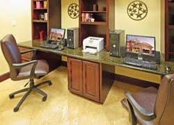 Holiday Inn Express and Suites Marshall