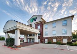 Holiday Inn Express and Suites Cleburne