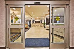 Holiday Inn Express and Suites Ann Arbor West