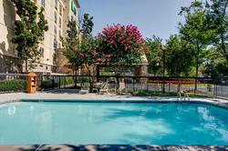 Holiday Inn Express and Suites Atlanta Buckhead
