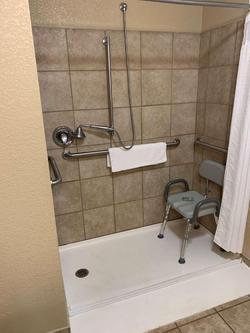 B/W Watertown Inn and Suites
