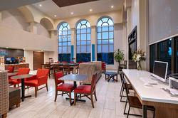 Holiday Inn Express and Suites Cedar Park Nw Austi