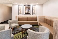 Holiday Inn Express and Suites Columbia I 26 at Ha