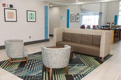 Holiday Inn Express and Suites Columbia Fort Jacks