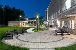 Holiday Inn Express and Suites Charlotte Airport