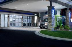 Holiday Inn Express and Suites Charlotte Airport