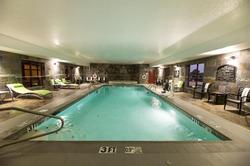 Holiday Inn Express and Suites Clinton