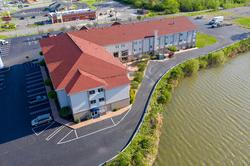 Holiday Inn Express and Suites Port Clinton Catawb