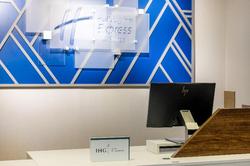 Holiday Inn Express and Suites Columbus At Northla