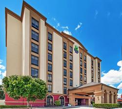 Holiday Inn Express & Suites Houston Memorial Park