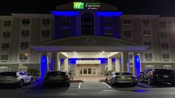 Holiday Inn Express and Suites Orlando South Daven