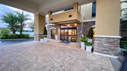 Holiday Inn Express and Suites Orlando East UCF Ar