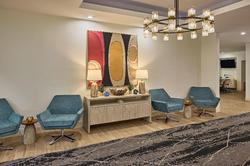 Holiday Inn Express Suites Charleston Dwtn West