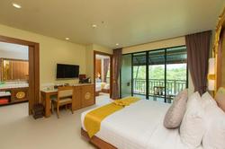 Maikhao Palm Beach Resort