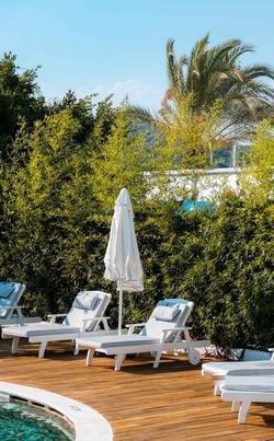 Yacht Classic Hotel