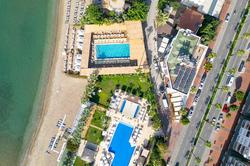 De Manor Boutique Adult Only +16  Age