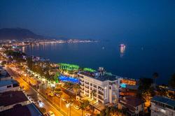 De Manor Boutique Adult Only +16  Age