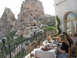 Caldera Cave Hotel