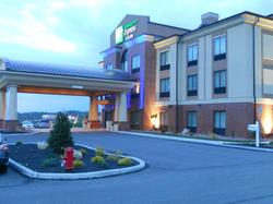 Holiday Inn Express and Suites Greensburg
