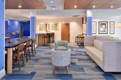 Holiday Inn Express and Suites Madison