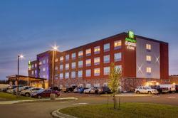 Holiday Inn Express and Suites Rice Lake