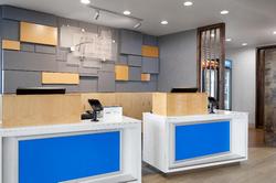 Holiday Inn Express and Suites West Memphis