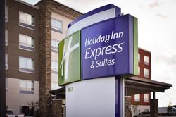 Holiday Inn Express and Suites West Memphis