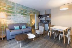 Best Western La Porte Des Chateaux