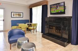 Holiday Inn Express Hotel & Suites San Antonio