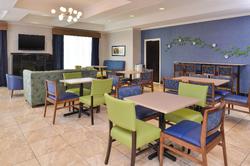 Holiday Inn Express Hotel & Suites San Antonio