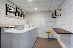 Holiday Inn Bloomington W MSP Airport Area