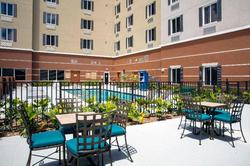 Candlewood Suites Miami Executiv Airport - Kendall