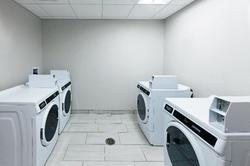Holiday Inn Exp & Sts Tulsa South - Woodland Hills