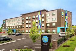 Tru by Hilton Madison West