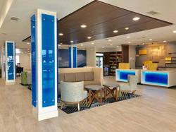 Holiday Inn Express and Suites Longview South I-20
